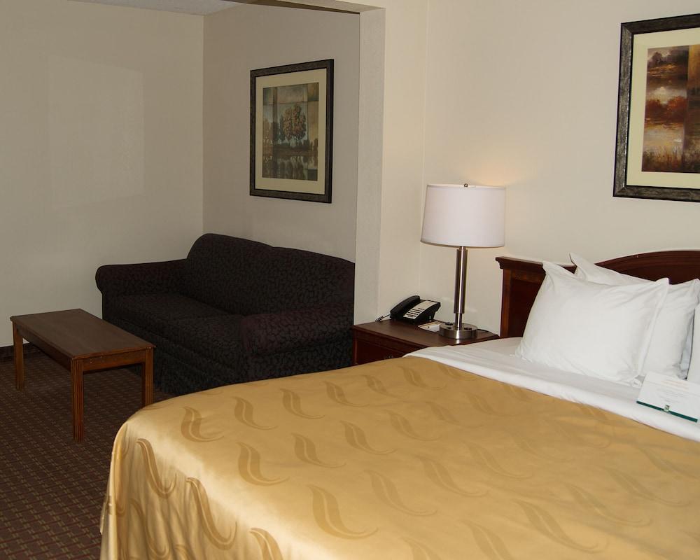 Quality Inn & Suites Lexington Near I-64 And I-81 Timber Ridge Ngoại thất bức ảnh