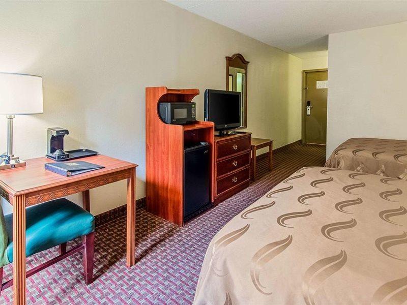 Quality Inn & Suites Lexington Near I-64 And I-81 Timber Ridge Ngoại thất bức ảnh