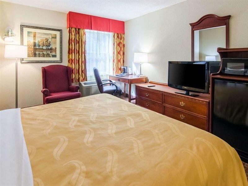 Quality Inn & Suites Lexington Near I-64 And I-81 Timber Ridge Ngoại thất bức ảnh