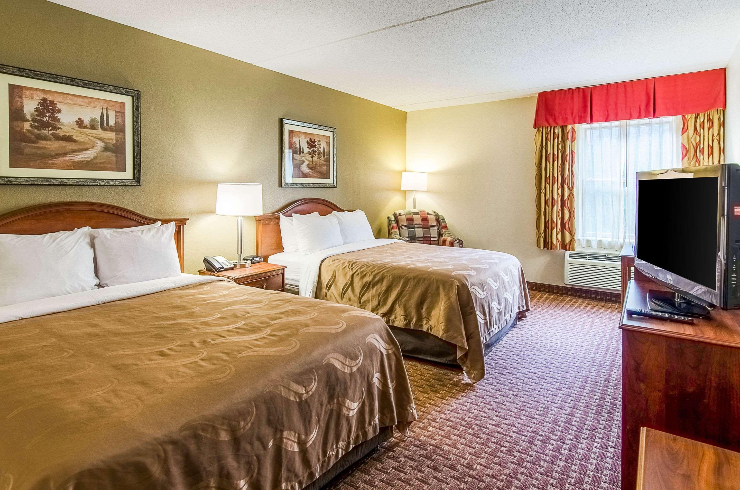 Quality Inn & Suites Lexington Near I-64 And I-81 Timber Ridge Ngoại thất bức ảnh
