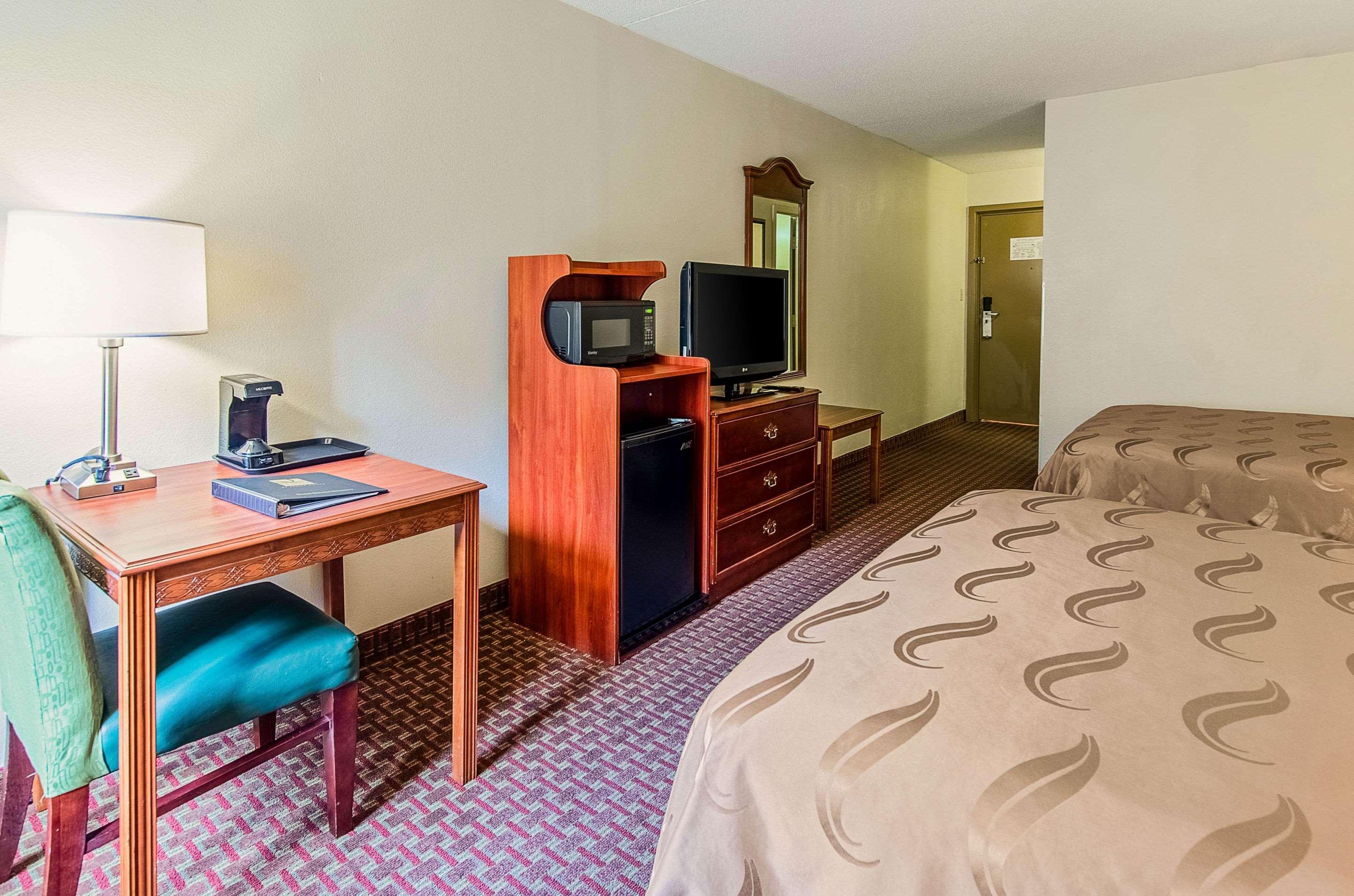 Quality Inn & Suites Lexington Near I-64 And I-81 Timber Ridge Ngoại thất bức ảnh
