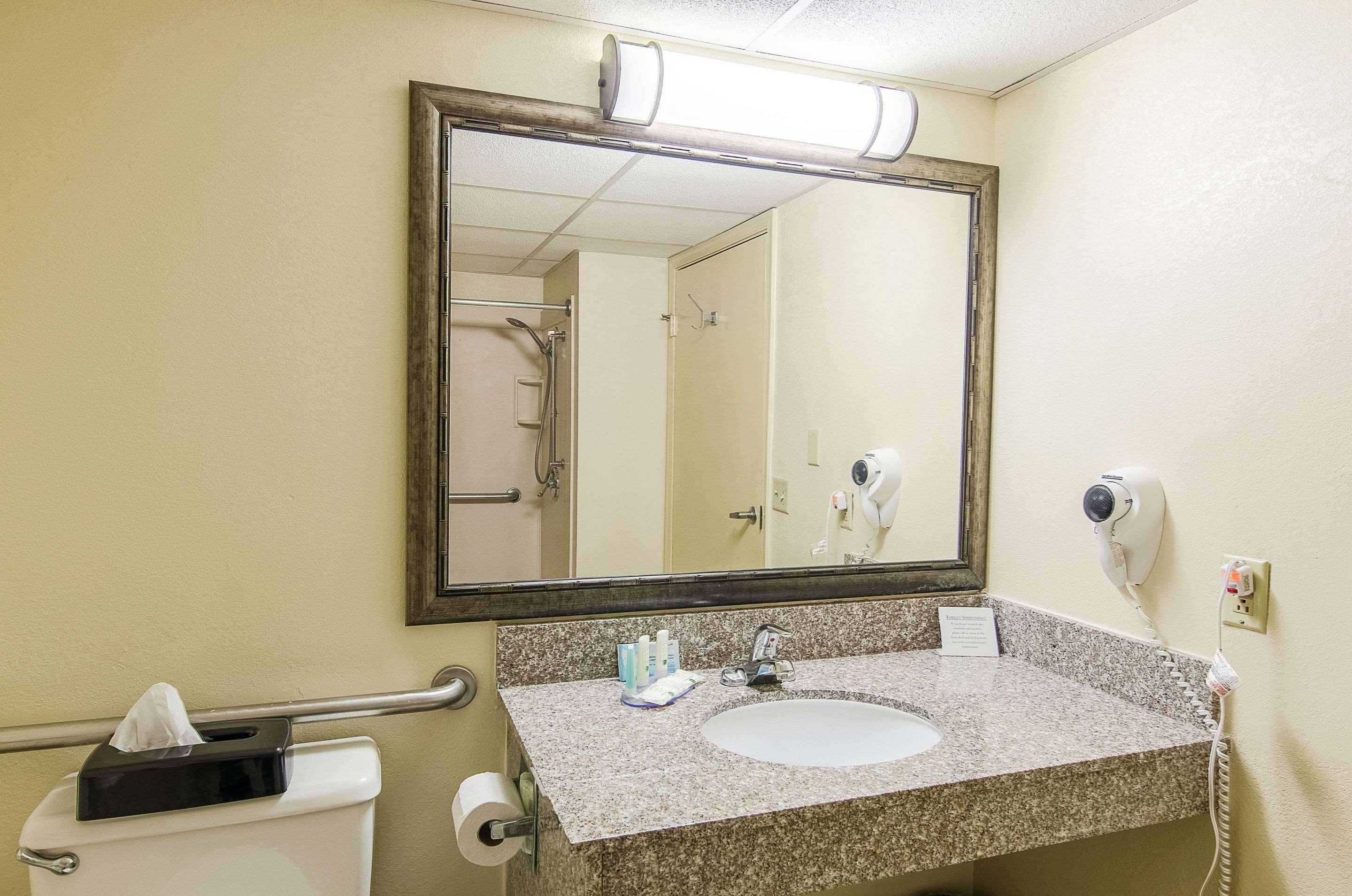 Quality Inn & Suites Lexington Near I-64 And I-81 Timber Ridge Ngoại thất bức ảnh