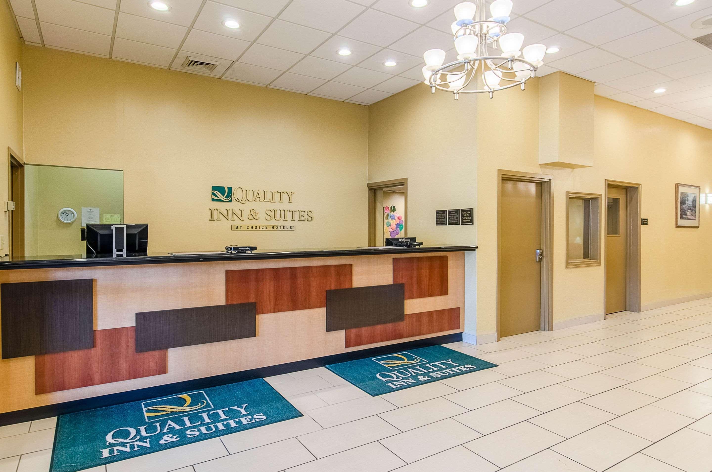 Quality Inn & Suites Lexington Near I-64 And I-81 Timber Ridge Ngoại thất bức ảnh