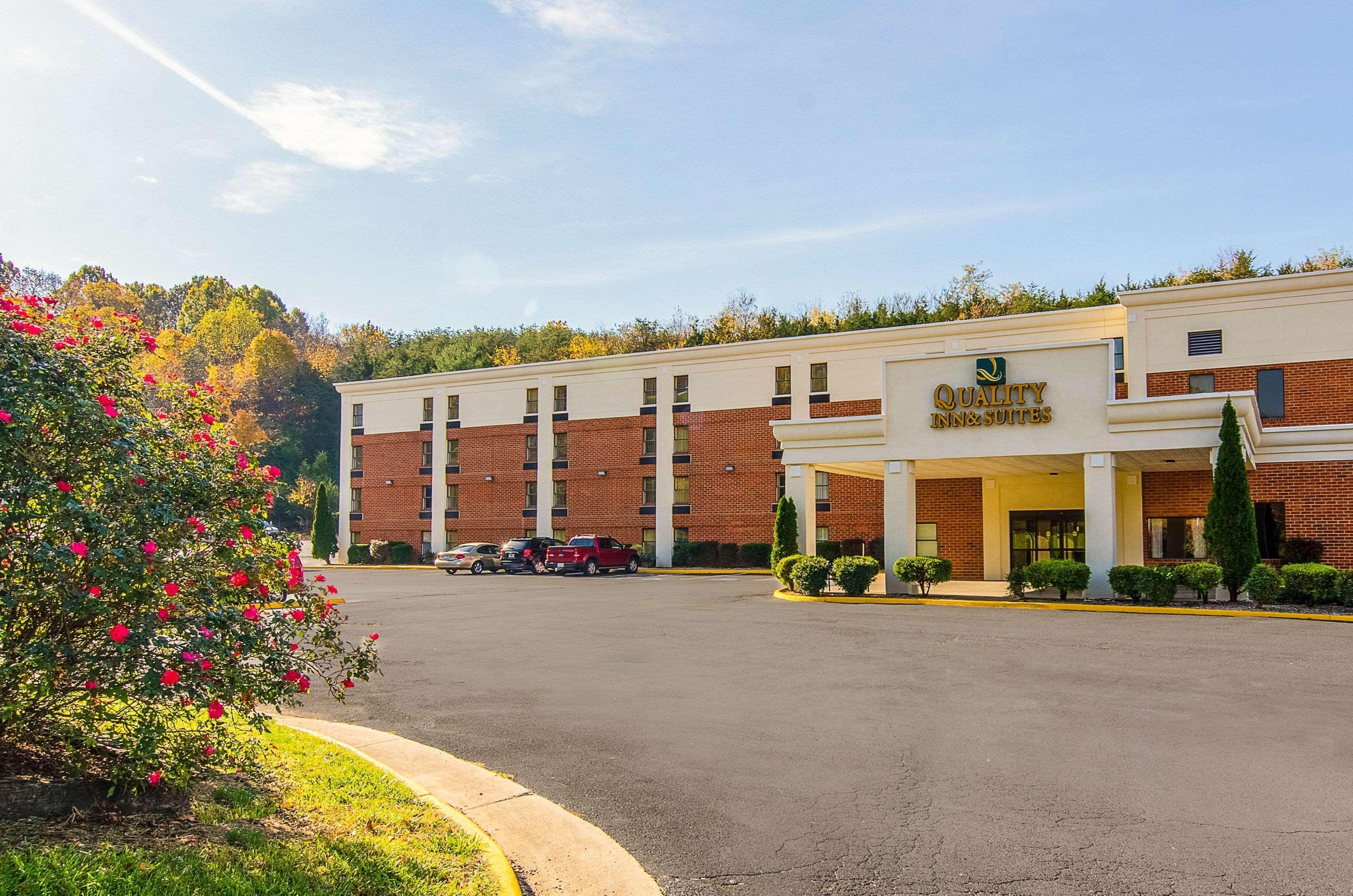 Quality Inn & Suites Lexington Near I-64 And I-81 Timber Ridge Ngoại thất bức ảnh
