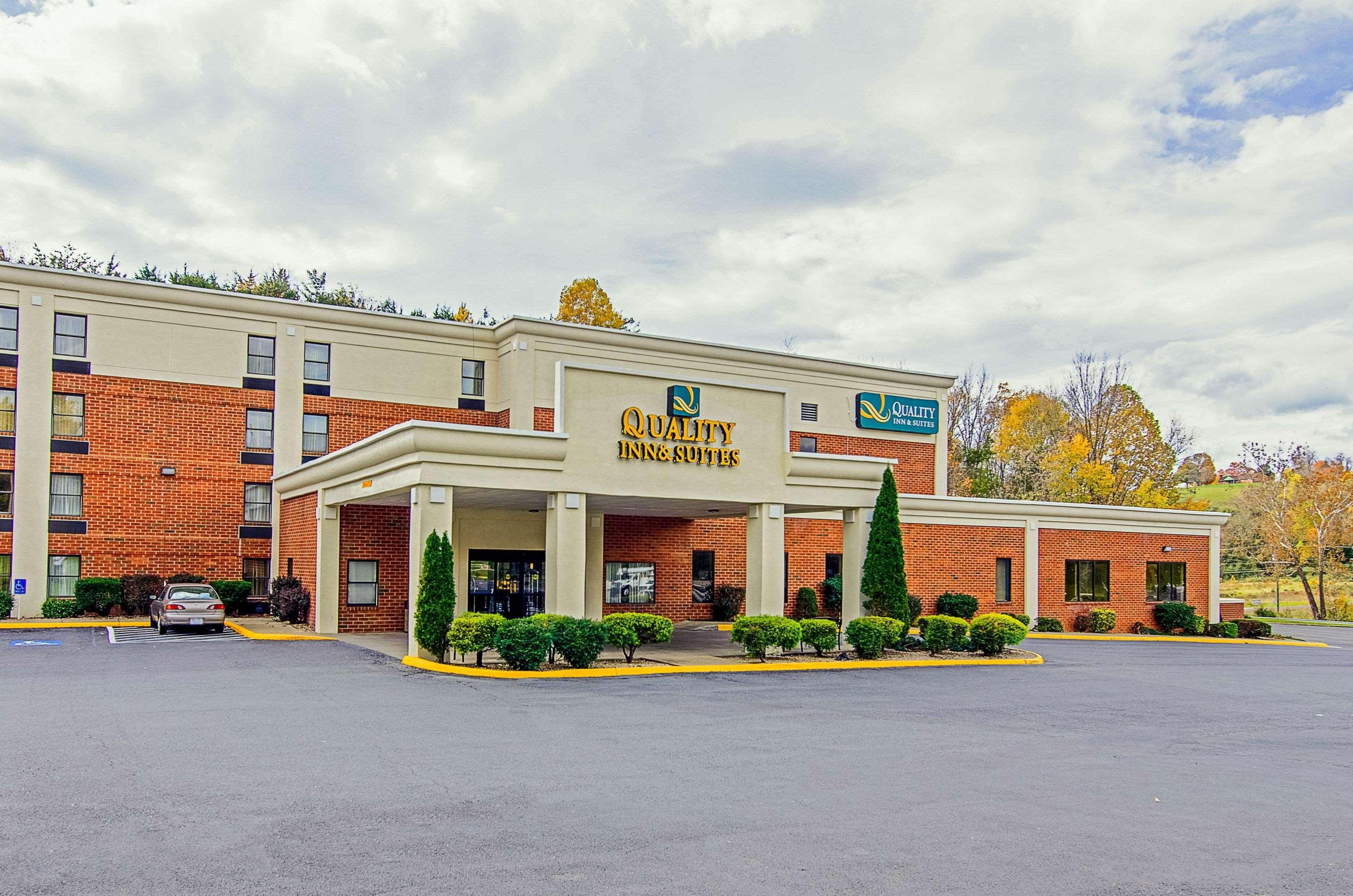 Quality Inn & Suites Lexington Near I-64 And I-81 Timber Ridge Ngoại thất bức ảnh