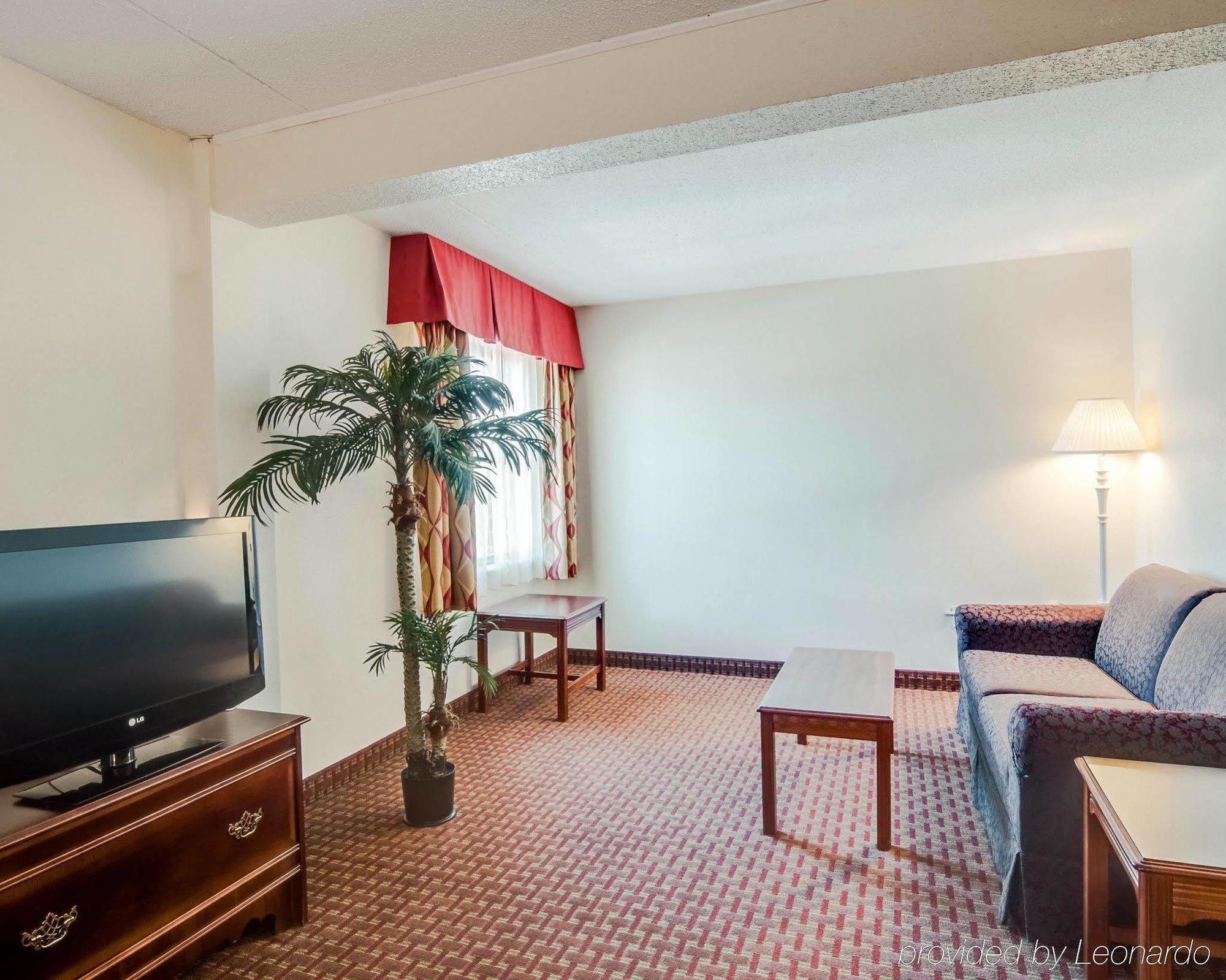 Quality Inn & Suites Lexington Near I-64 And I-81 Timber Ridge Ngoại thất bức ảnh